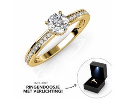 Maison Cécile | Verlovingsring Goud – Maat 52 – Solitaire Ring met Zirkonia – Incl. Luxe Ringdoosje met LED Verlichting