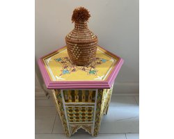 Marokkaanse Berber mand - S - 015 - donker oranje + goud- hoogte 24 cm x dia 14.5 cm - met pompom - vintage manden - handgemaakt - wollen manden