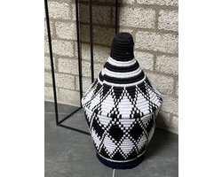 Marokkaanse Berber XXL mand - 027 - zwart/wit - hoogte 50 cm x dia 30 cm - vintage manden - handgemaakt - wollen manden