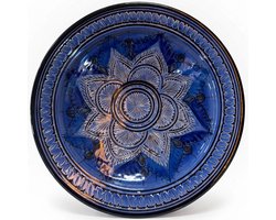 Marokkaanse Schaal - Handgemaakte Keramische Kom - Gegraveerde Serveerschaal - Fruit Schaal & Wanddecoratie - Oosterse Decoratie Bord - Bloem Design - Ø35cm - Blauw