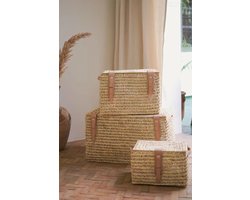 Marrokaanse opbergkoffer - Mand - Medium - Lederen sluiting - opbergmand - koffer - geschenk - speelgoedkoffer - kinderkamer - opberger - palmbladeren - kist - decoratie - mand woonkamer - marrokaanse mand - rotan mand - basket - onderhoud - Opbergen