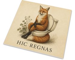 Mat Tegeltje Rode Vos op Toilet met Spreuk Hic Regnas Vintage Gouache Wanddecoratie van Elegante Vos met Pluimstaart Grappig Badkamer Portret en Uniek Cadeau voor het Toilet Inclusief Hanger 15x15 cm mat