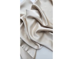MERRENCI by MARIAM® Premium Silk Pillowcase | kleur: Champagne | Zijden kussensloop | 100% Mulberry Zijde | 22 Momme | Klasse 6A | Huid - en Haarverzorging | De beste kussensloop