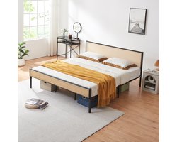 Metalen bed met matras Linköping 200x180x16 cm zwart en rotan look [en.casa]