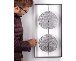 Metalen wanddecoratie Bladeren van Zuiverheid | antiek zilver/antraciet, 61 x 31 x 2 cm | metaal | sculptuur, muurkunst