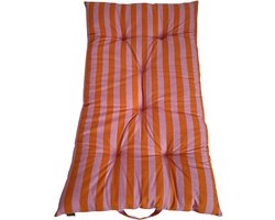 Mica Decorations Streep Matraskussen Roze/Oranje 100x60x8 cm – Loungekussen Tuin – Comfortabel Outdoor Zitkussen