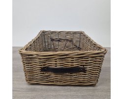 MigoStyling - Kastmand - Opbergmand - Riet - Rotan - Leren riem - L50x Br40 x H 20 cm - Sfeervol