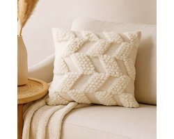 Milton & Oldbrook Sierkussen 45 x 45 cm Inclusief Vulling Varena Wit