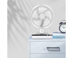 Mini-bureauventilator met vier instelbare snelheden - met led-display - automatische oscillerende USB-bureauventilator - afneembaar rooster - geschikt voor gebruik binnenshuis/thuis/op kantoor.
