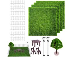 Miniatuur Tuinaccessoires Set van 17 Stukken met Dieren, Hekken, Bomen en Meubels voor Poppenhuizen en Kerstdecoratie