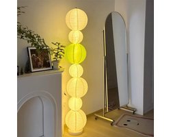 Minimalistische DIY papieren vloerlamp voor slaapkamer en woonkamer