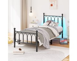 MIVRAY Metalen Bed 90x200 cm - Eenpersoonsbed met LED en USB Oplaadpunt - Zonder Matras met Opbergruimte - MDF en Metaal - Zwart