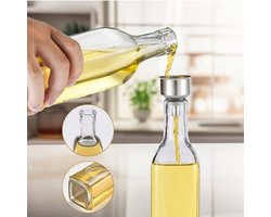 ML 29. Een set olie dispensers (4x500 ml) met rekken - olieflessen met schenktuiten - zwarte labels inbegrepen - transparante glazen olie flessenset,