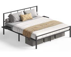 Modern Metalen Tweepersoonsbed 160x200 cm met Hoofdeinde, 2 Opbergplanken en Extra Ruimte Onder het Bed – Robuust, Stabiel en Eenvoudig te Monteren – Perfect voor Tieners en Gasten – Mat Zwart