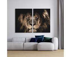 Modern Schilderij Woonkamer - Leeuw - Tweeluik 2 stuks van 50 x 70 cm - PosterGuru