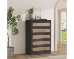 Moderne ladekast met 5 laden en rotan – Houten kist met afgeronde hoeken – Veelzijdige opbergkast voor slaapkamer, woonkamer of gang – Ook te gebruiken als tv-meubel – Lichte eikenafwerking met geweven details – 113×80×40 cm – Zwart