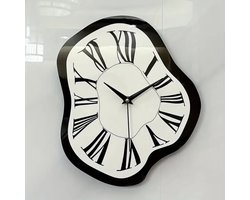 Moderne Romeinse Wandklok 24x29 cm – Stille Non-Ticking Klok voor Woonkamer, Slaapkamer, Keuken – Minimalistisch Houten Design