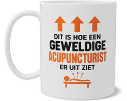 Mok Dit Is Hoe Een Geweldige Acupuncturist Er Uit Ziet Cadeau Beroep Acupunctuur Praktijk en Behandelaar Grappig Beroepscadeau Koffiemok met Oranje Pijlen en Quote Dubbelzijdig Bedrukte Beker voor Werk en Thuis