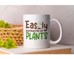 Mok Easily Distracted by Plants - Gardening - Gift - Cadeau - GreenThumb - PlantLover - FlowerGarden - Tuinieren - GroeneVingers - Plantenliefhebber - Bloementuin