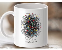 Mok 'I'm fine Everything is fine', Grappige Kerstverlichting Mok, Perfecte Koffiemok, Cadeau voor haar, Nieuwjaar cadeau, Kerstcadeau idee