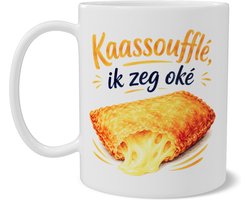 Mok Kaassoufflé, ik zeg oké - Grappige Koffiemok met Gesmolten Kaas Quote - Nederlandse Snacks Beker - Wit - Dubbelzijdig Bedrukt