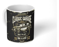 Mok - Koffiemok - Mancave - Auto - Garage - Retro - Mokken - 350 ML - Beker - Koffiemokken - Theemok - Vaderdag cadeau - Geschenk - Cadeautje voor hem - Tip - Mannen