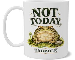 Mok met norse pad en tekst Not Today Tadpole – grappige aquarel illustratie met mos en steen – cadeau voor ochtendhumeur en humor