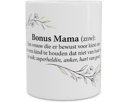 Mok met Woordenboek Definitie: Bonus Mama - Minimalistische typografie met quote en elegante botanische illustratie - Stijlvol cadeau voor stiefmoeder voor Moederdag of verjaardag