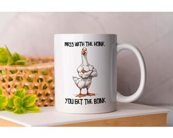 Mok Ness whit the honk - Goose - LaughOutLoud - LOL - Funny - SillyMoments - HumorGoals - LachenGeblazen - GrappigeMomenten - LeukeVibes