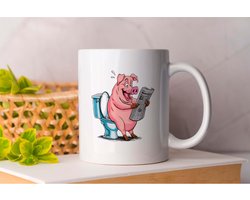 Mok Pig The Potty McPotface - FunnyAnimals - SillyPets - CuteCritters - WhimsicalWildlife - GrappigeDieren - GekkeHuisdieren - Funny