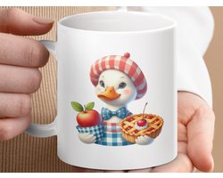 Mok Schattige Eend met Taart en Appel, Feestelijke Eendenkunst Mok, Bakkers Thema Mok, Keramische Eend Mok, Leuke eend geschenkmok