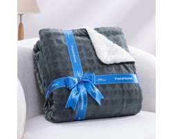 Mrs. Jones Sherpa Deken 160 x 200 cm unieke hartvormige jacquard melkvelours knuffeldeken 470 g/m² dikke deken warme knuffeldeken wollig bankdeken woondeken bankdeken grijs met sherpa fleece nodigt je uit om lekker op de bank te kruipen .
