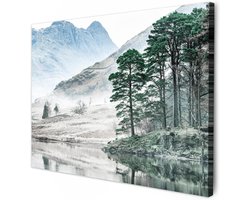 MuchoWow© Canvas Schilderij 70x50 cm Kamer Decoratie Woonkamer Schilderijen Slaapkamer Room Decor Wanddecoratie Wall Art Painting Natuur - Winter - Bergen - Bos