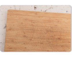 Muismat XXL 120x80 cm - Bureau onderlegger - Bureau mat Een houten snijplank op een decoratieve ondergrond - Bureaumat - Gaming mousepad xl - Bureaulegger groot - Computer deskmat