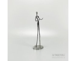 Muzikant ''Dirigent'' - Tinnen Beeld Dirigent 24 cm – Modern Gestileerd Kunstbeeld – Ambachtelijk Handgemaakt Sculptuur – Unieke Muziekdecoratie & Cadeau - Jubileum zangkoor