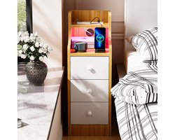 Nachtkastje - Bruin nachtkastje - Smal kastje - Slank nachtkastje - Met 3 lades - Houten nachtkastje - Met 1,5 m wit Europees stopcontact (2 AC + 2 USB), 0,24 m LED-strip + afstandsbediening, Bluetooth-functie30 x 25 x 70cm