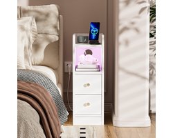 Nachtkastje - Wit nachtkastje - Met twee lades - Smal nachtkastje met vier vakken - (1 stopcontact/2 USB-poorten) - Houten bijzettafel - Verstelbare Bluetooth-lichtstrip - Slank nachtkastje 30x20x60cm