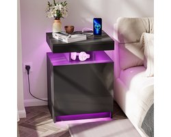Nachtkastje - Zwart nachtkastje - Nachtkastje met drie lades - Houten nachtkastje - Met oplaadstation - Nachtkastje met verlichting - 2 stopcontacten/2 USB-poorten - Nachtkastje voor de slaapkamer - Europese standaardstekker50 x 40 x 67.5cm