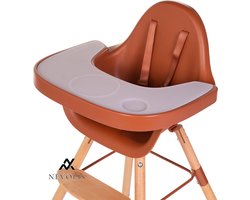 Nevolis Eetblad voor kinderstoel Evolu 2 In diepte verstelbaar Gemakkelijk te installeren Kwaliteitsmaterialen Ontwerp Beukenhout Kleur terracotta met toevoeging van zoekwoorden "verstelbaar" and "installeren" .