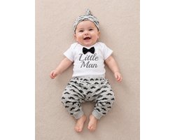 Nezr® Baby Kleding Set - Jongens en Meisjes Romper - Kraamcadeau - Babyshower Cadeau - 3-6 Maanden