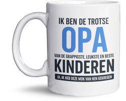 NietMokken.nl - Opa mok – Grappige beker voor opa – Grootouder dag mok - Leuk vaderdag cadeau – Mok van kleinkinderen – Opa beker 325ml – Aan beide zijden bedrukt – Koffiemok voor opa
