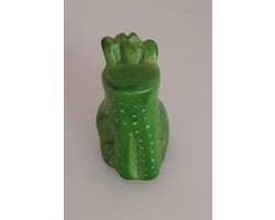 Nog meer sfeer in uw woonomgeving met deze prachtig handgemaakte mini kikker! Een bijzondere kikker gemaakt van speksteen, een zachte natuursteen. Vind een gezellig plekje in je huis, serre/tuinkamer of in de werkkamer. Voor uzelf of Bestel Een Kado.