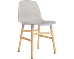 Normann Copenhagen Form Chair Stoel Met Eiken Onderstel, Warm Grijs