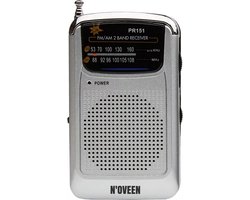 NOVEEN - PR151 Draagbare Radio - Zeer Gevoelige Ontvanger - Twee Radiobanden (AM/FM) - Compact Formaat - Duidelijke Schaal - Inclusief Oordopjes - Werkt op Batterijen - Zilver