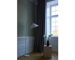 OSRAM vloerlamp Decor Lotus Leaf wit van metaal en papier-maché, E14, dimbaar, 1530mm hoogte , lampenkap van gerecycled materiaal, duurzaam dankzij vervangbare lichtbron, eenvoudig te installeren