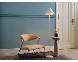 OSRAM vloerlamp Decor Pulp wit van metaal en papier-maché, E14, dimbaar, 1505 mm hoogte , lampenkap van gerecycled materiaal, duurzaam dankzij vervangbare lichtbron, eenvoudig te installeren