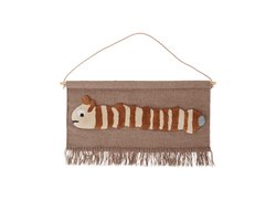 OYOY Living Design - Leo Larva Wallhanger - Wandkleed Larve - Decoratie Kinderkamer