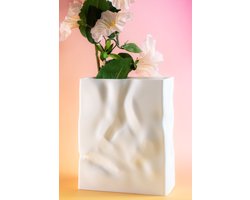 Paper bag vase - papieren zak vaas - wit - Luxe moderen vaas - Maerc Design