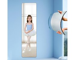 passpiegel- Wandspiegel - Zelfklevende acryl spiegel - Onbreekbaar - Zeer transparante wandspiegel - Vervormingsvrij - Gratis zelfklevende achterkant - Geschikt voor badkamers, fitnessruimtes en sportscholen (verpakking van 4 - Elke spiegel 30*30 cm)