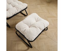 Patio loungestoel met voetenbankje, comfortabele hangmatstoel met dik kussen en voetensteun, ideaal voor woonkamer, slaapkamer, leeshoek – zwart frame met wit kussen.